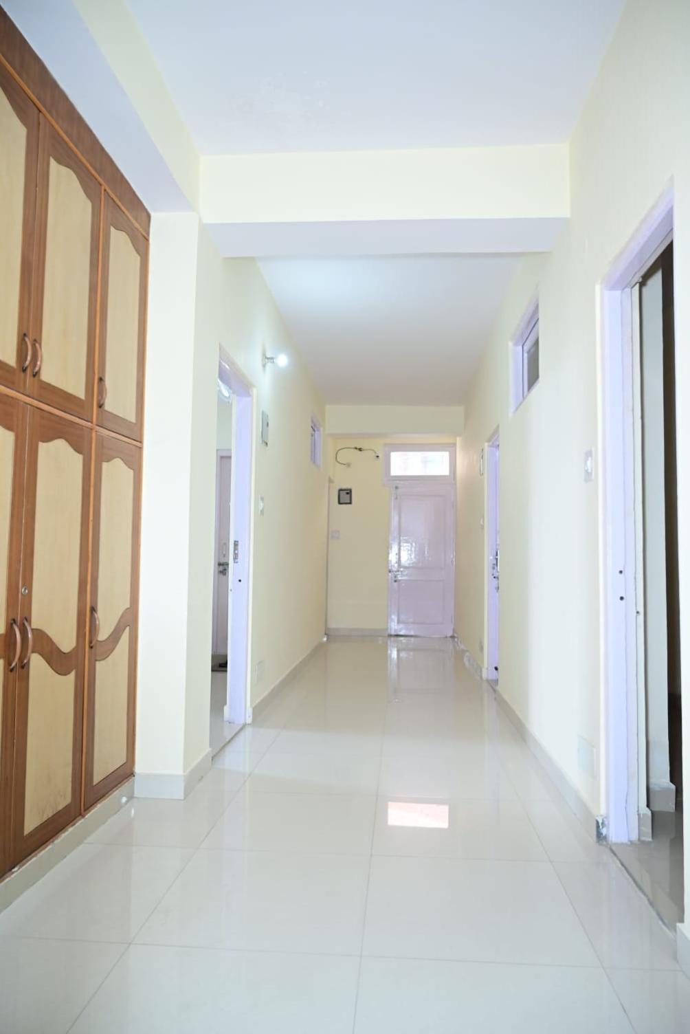 Krishna B&B Near Mall Road Shimla Zewnętrze zdjęcie