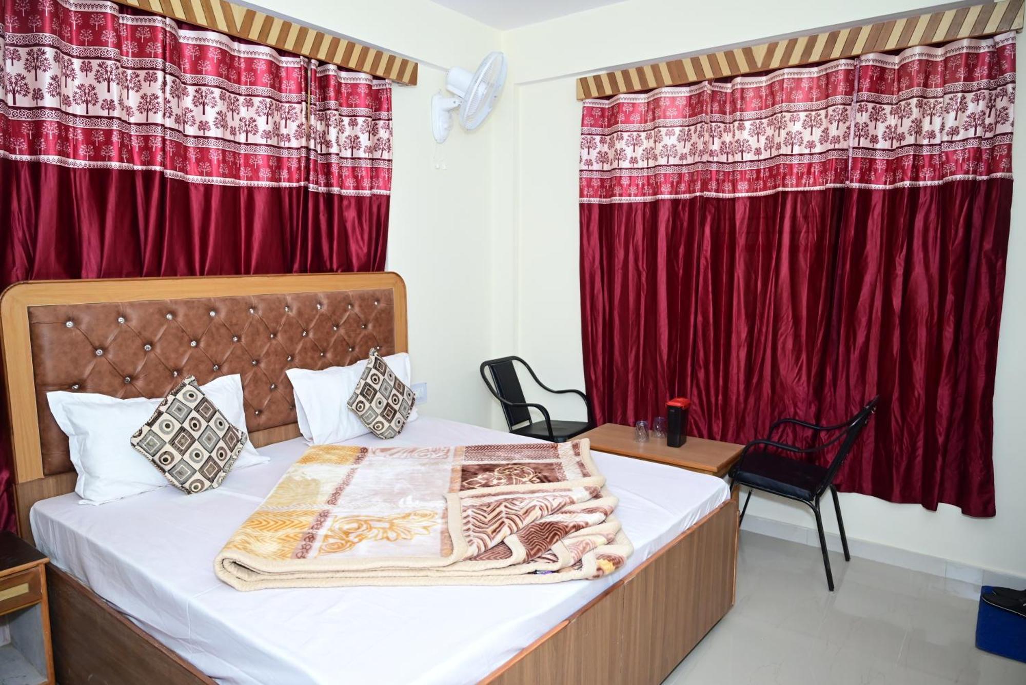 Krishna B&B Near Mall Road Shimla Zewnętrze zdjęcie